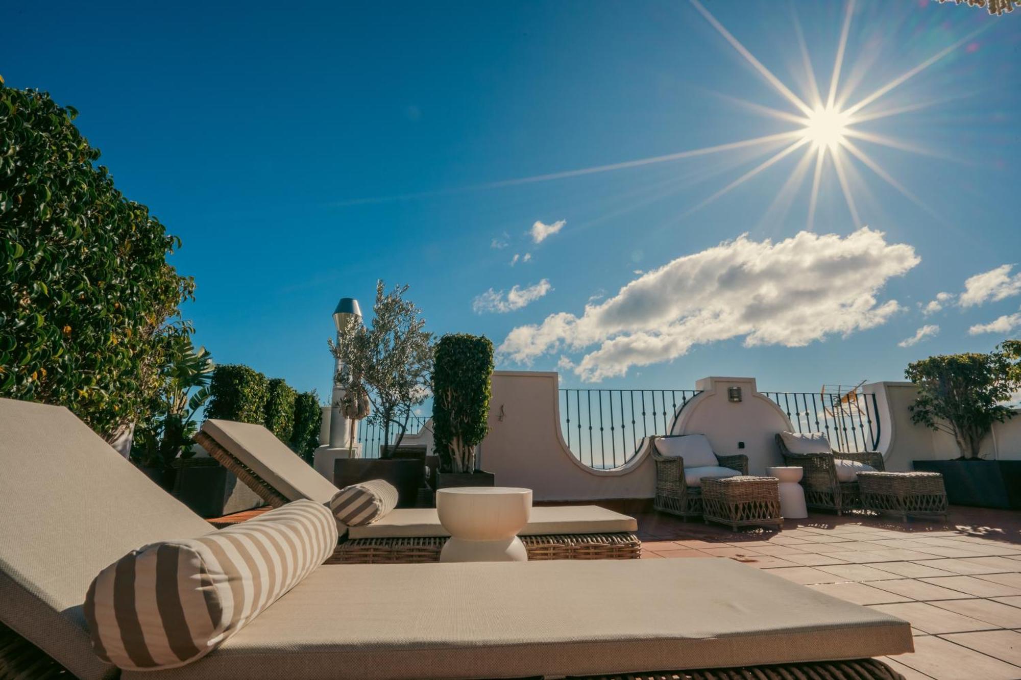 Hotel La Fonda Бенальмадена Экстерьер фото