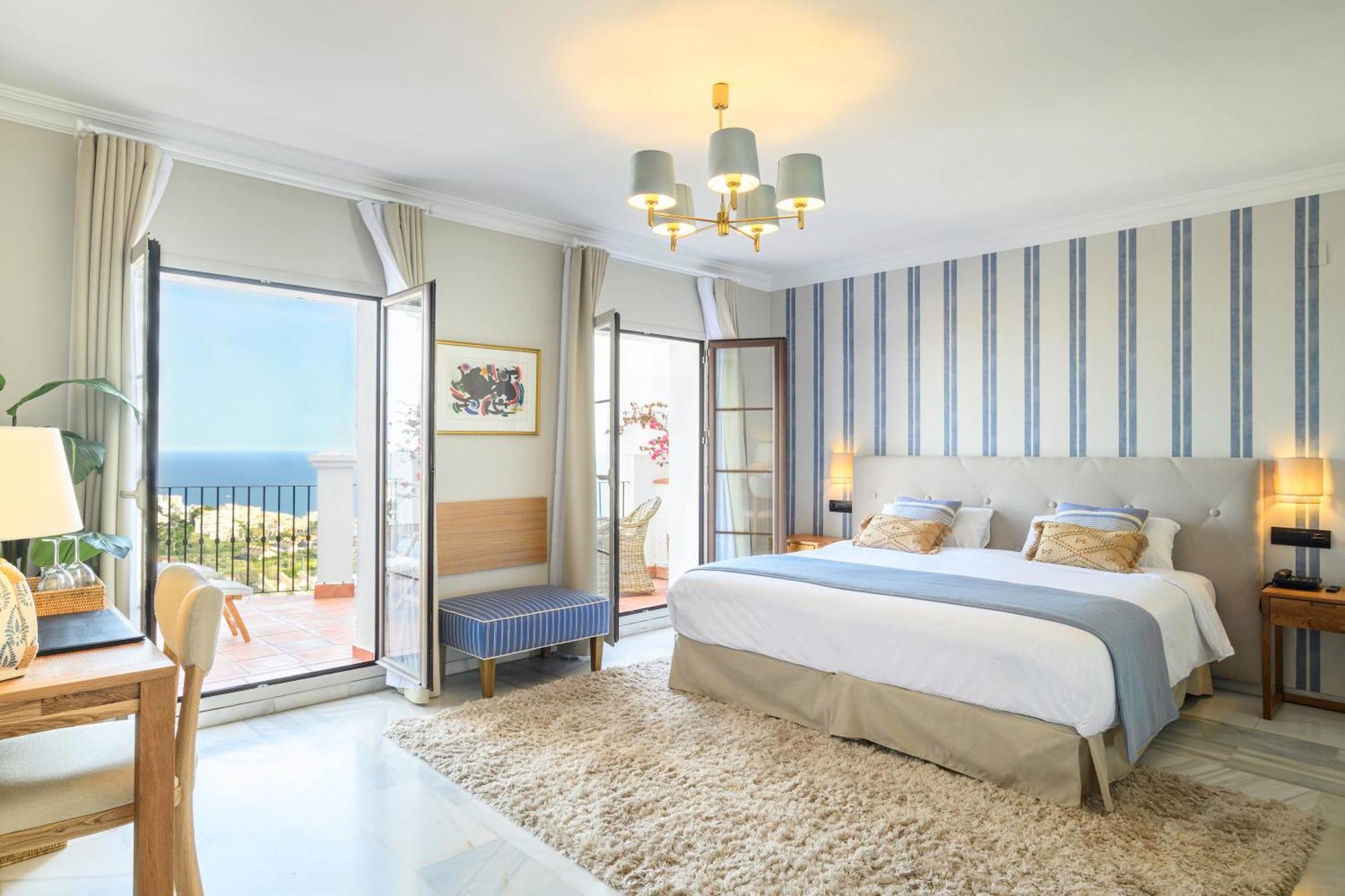 Hotel La Fonda Бенальмадена Экстерьер фото